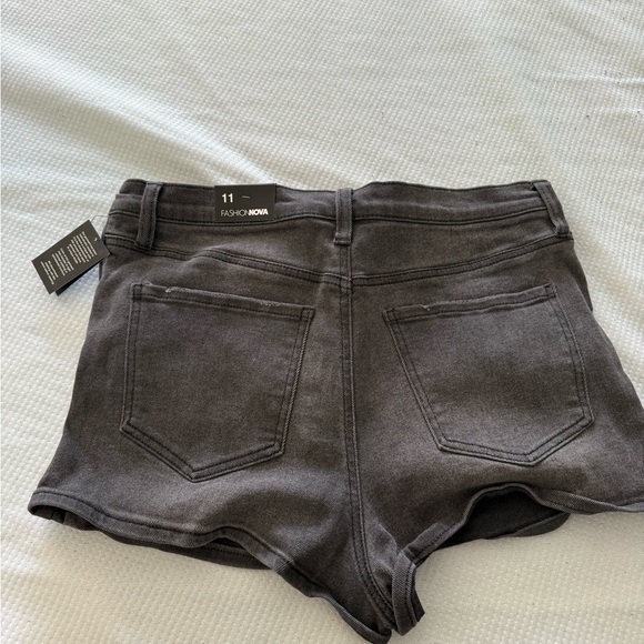 Fashion Nova Dark Gray Jean Shorts - Picture 3 of 3